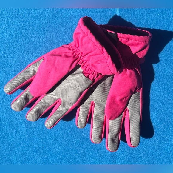 ⭐️NWT⭐️Schmidt Pink Waterproof Gloves - Picture 3 of 10